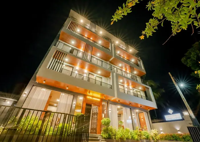 Limeshine - Airport Transit Hotels & Residences Katunayake